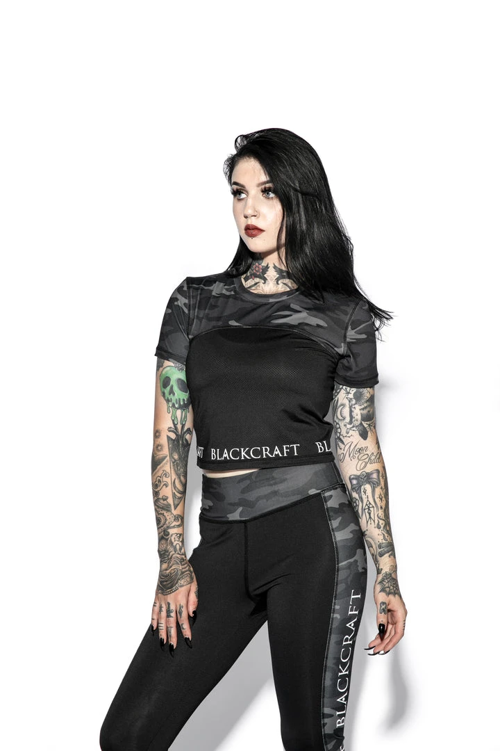 Blackcraft Cult Believe In Yourself Camo - Active Crop Top Womens 9 Blackcraft Cult Believe In Yourself Camo - Active Crop Top Womens