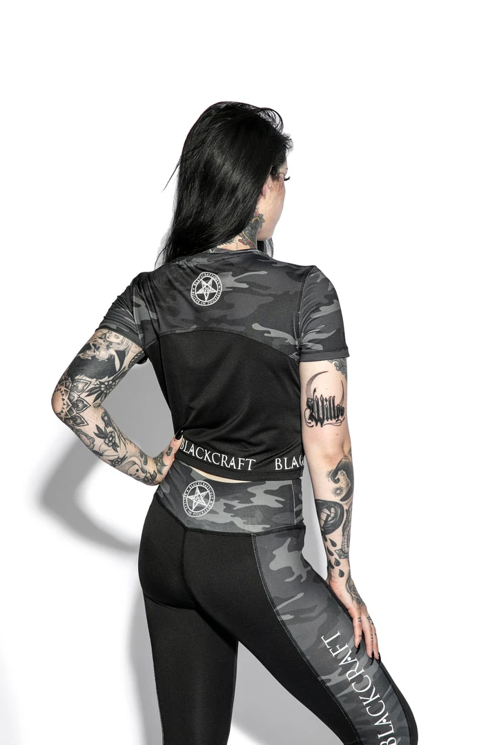 Blackcraft Cult Believe In Yourself Camo - Active Crop Top Womens 10 Blackcraft Cult Believe In Yourself Camo - Active Crop Top Womens
